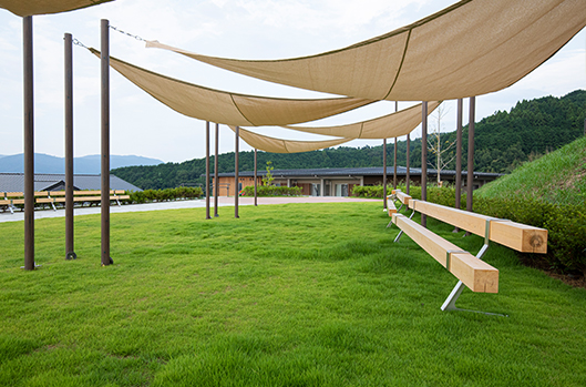 交流広場