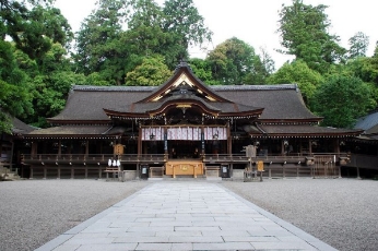 大神神社
